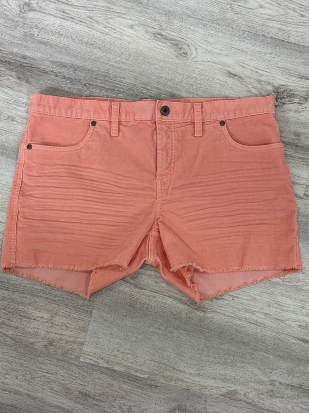 Carve Designs creamsicle orange/Coral Frayed Hem corduroy Shorts size 10 - Picture 5 of 5